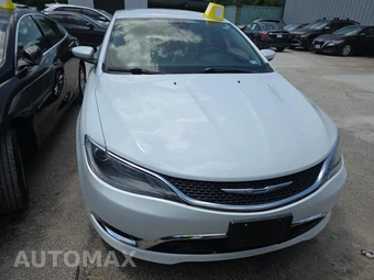 2015 Chrysler 200C – miniatura 2