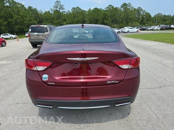 2015 Chrysler 200C - miniatura 5