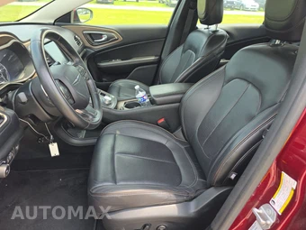 2015 Chrysler 200C - miniatura 7
