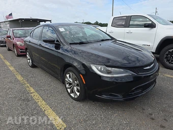 2015 Chrysler 200S – miniatura 3