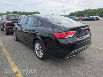 2015 Chrysler 200S – miniatura 6