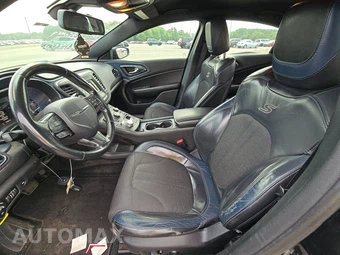 2015 Chrysler 200S – miniatura 7