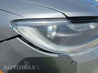 2015 Chrysler 200S – miniatura 25
