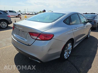 2015 Chrysler 200S - miniatura 4