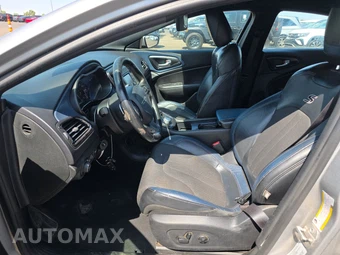 2015 Chrysler 200S - miniatura 7