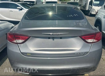 2015 Chrysler 200S - miniatura 16
