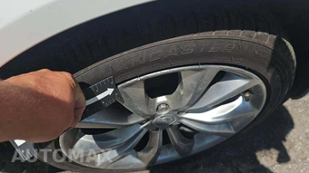 2015 Chrysler 200S - miniatura 29