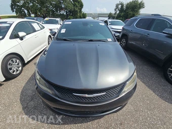 2015 Chrysler 200S – miniatura 2