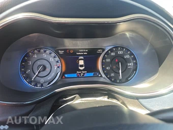 2015 Chrysler 200S – miniatura 12