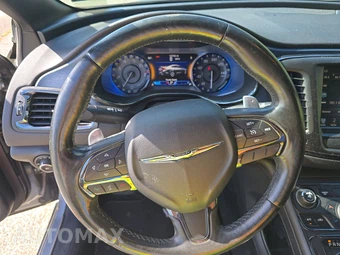 2015 Chrysler 200S – miniatura 10