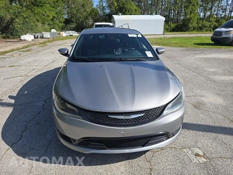2015 Chrysler 200S – miniatura 2