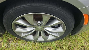 2015 Chrysler 200S – miniatura 21