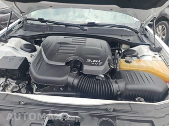 2015 Chrysler 300 Limited – miniatura 15