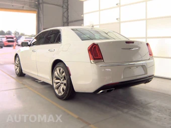2015 Chrysler 300 Limited – miniatura 6