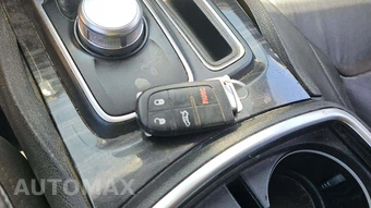 2015 Chrysler 300 Limited – miniatura 21