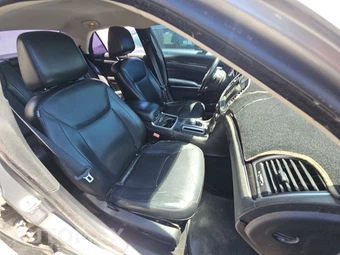 2015 Chrysler 300 Limited – miniatura 8