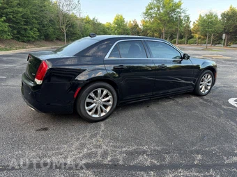 2015 Chrysler 300 Limited - miniatura 4