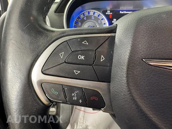 2015 Chrysler 300 Limited - miniatura 15