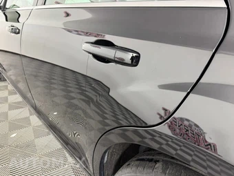 2015 Chrysler 300 Limited - miniatura 25