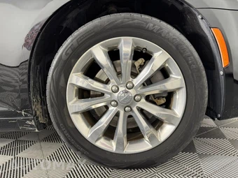 2015 Chrysler 300 Limited - miniatura 45