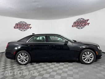 2015 Chrysler 300 Limited - miniatura 8