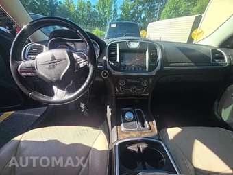 2015 Chrysler 300C – miniatura 11