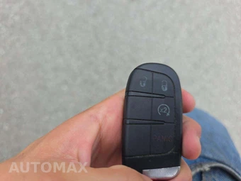 2015 Chrysler 300S – miniatura 8