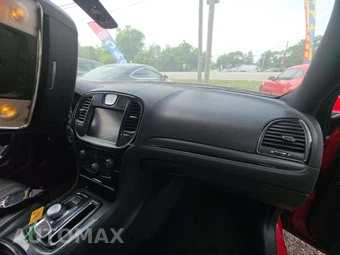2015 Chrysler 300S – miniatura 19