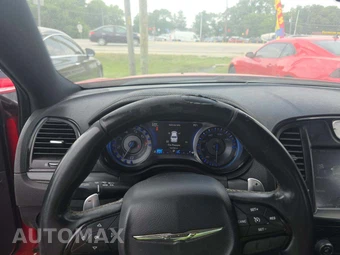 2015 Chrysler 300S – miniatura 25
