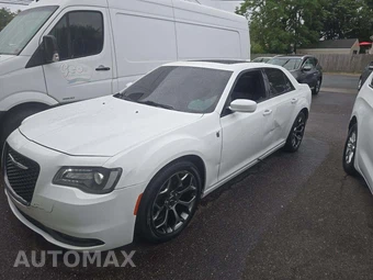 2015 Chrysler 300S