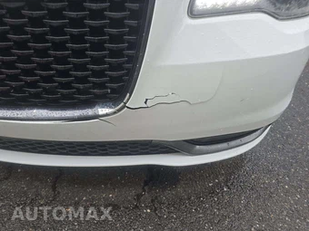 2015 Chrysler 300S - miniatura 21