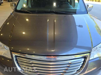 2015 Chrysler Town & Country Limited Platinum 121.2" WB - miniatura 22