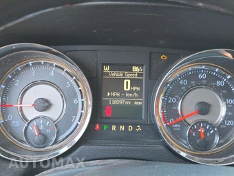 2015 Chrysler Town & Country Limited Platinum 121.2" WB - miniatura 6