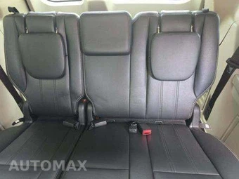 2015 Chrysler Town & Country Touring 121.2" WB – miniatura 14