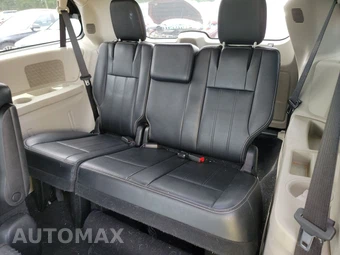 2015 Chrysler Town & Country Touring 121.2" WB - miniatura 14