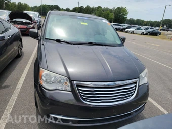 2015 Chrysler Town & Country Touring 121.2" WB - miniatura 2