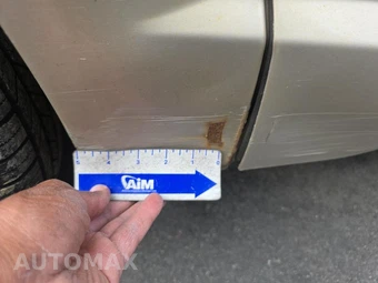 2015 Chrysler Town & Country Touring 121.2" WB – miniatura 34