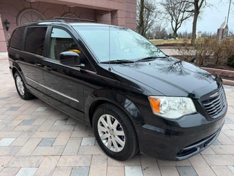 2015 Chrysler Town & Country Touring 121.2" WB - samochód z USA z aukcji Manheim, oferta Kup Teraz w AUTOMAX