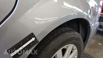 2015 Chrysler Town & Country Touring 121.2" WB - miniatura 30