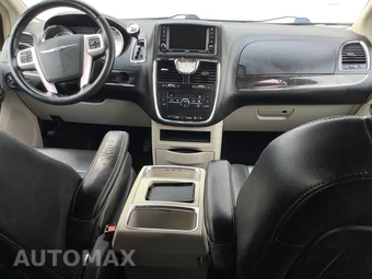 2015 Chrysler Town & Country Touring 121.2" WB - miniatura 36