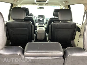 2015 Chrysler Town & Country Touring 121.2" WB - miniatura 40