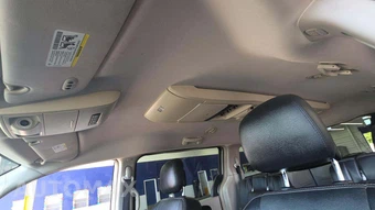 2015 Chrysler Town & Country Touring 121.2" WB - miniatura 36