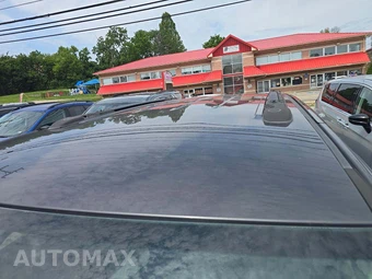 2015 Chrysler Town & Country Touring 121.2" WB - miniatura 12