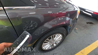 2015 Chrysler Town & Country Touring L 121.2" WB - miniatura 36
