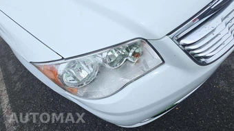 2015 Chrysler Town & Country Touring L 121.2" WB – miniatura 27