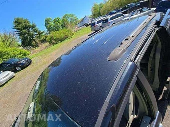 2015 Chrysler Town & Country Touring L 121.2" WB - miniatura 12