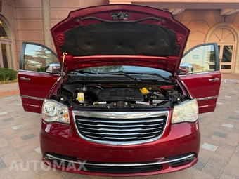 2015 Chrysler Town & Country Touring L - miniatura 13