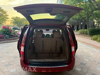 2015 Chrysler Town & Country Touring L - miniatura 25