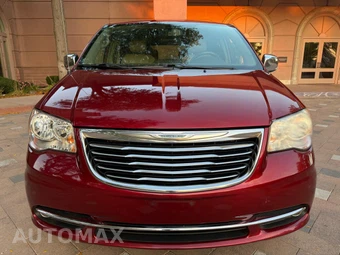 2015 Chrysler Town & Country Touring L - miniatura 3