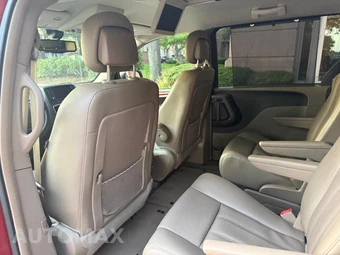 2015 Chrysler Town & Country Touring L - miniatura 31
